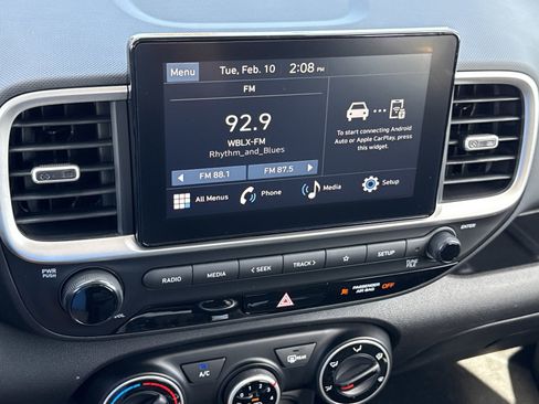 New 2026 Hyundai Venue SE image 19