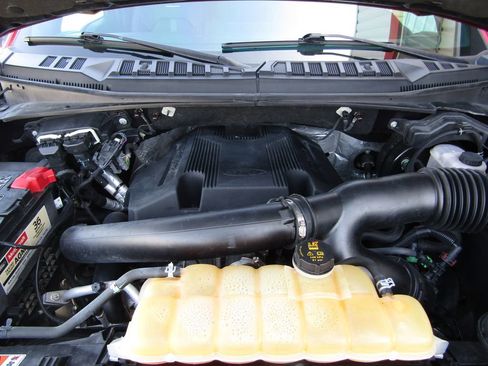 Used 2018 Ford F150 Platinum image 38