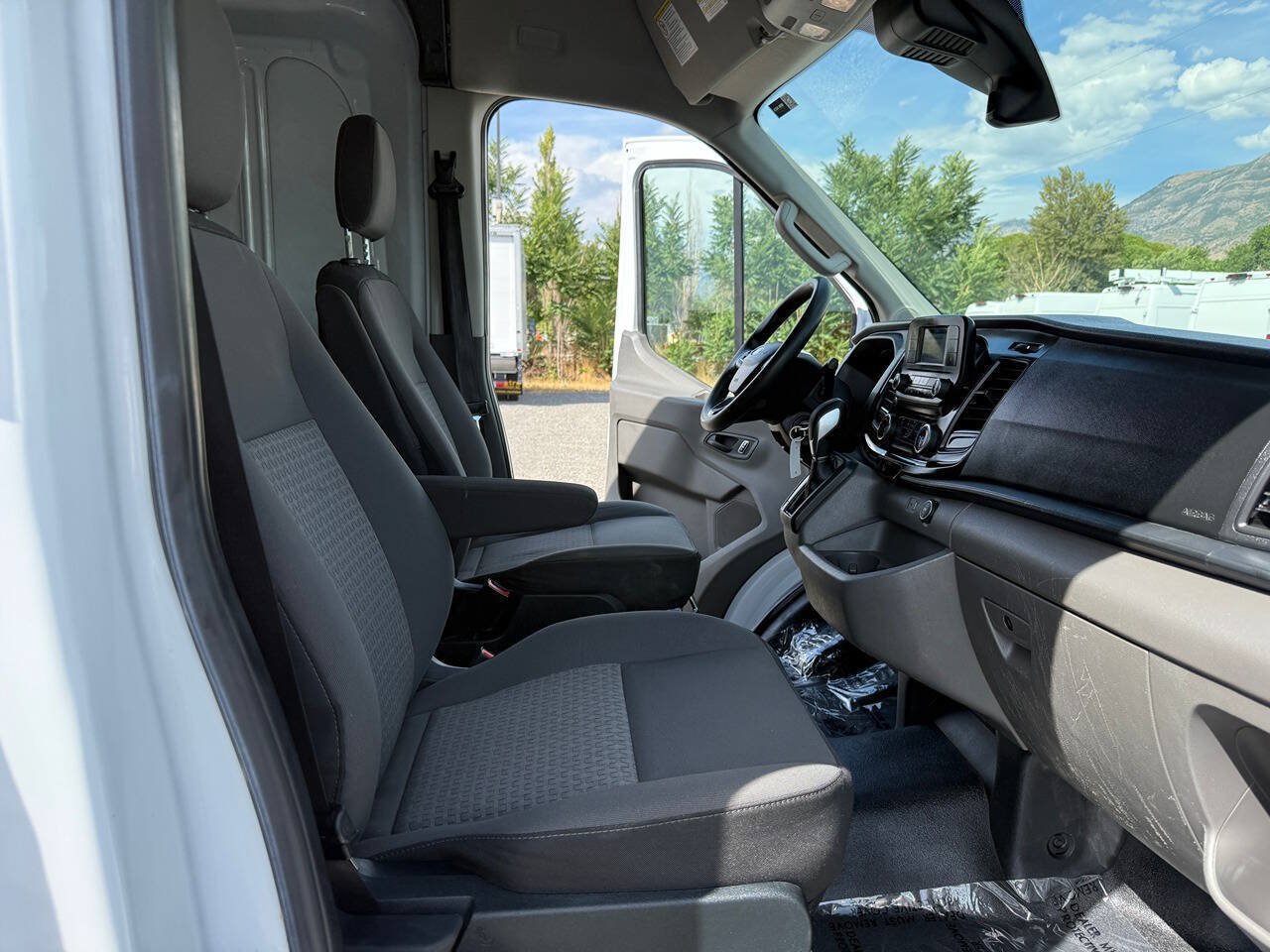 Used 2023 Ford Transit 350 Medium Roof AWD image 17