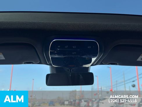 Used 2024 Mercedes-Benz GLC 43 AMG 4MATIC image 27