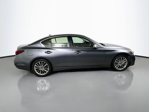 Used 2018 INFINITI Q50 Luxe RWD image 3