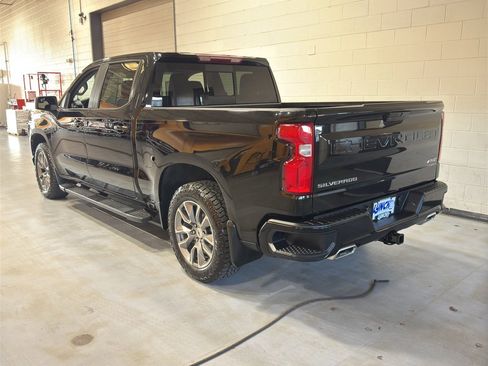 Used 2021 Chevrolet Silverado 1500 RST w/ Convenience Package II image 4