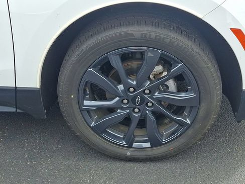 Certified 2024 Chevrolet Equinox RS w/ RS Leather Package FWD image 8