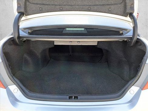 Used 2017 Toyota Camry XSE image 16