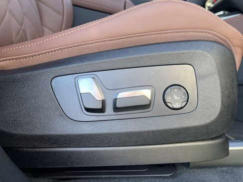 New 2026 BMW X5 xDrive50e w/ M Sport Package image 37