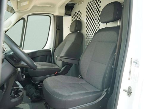 Used 2023 RAM ProMaster 2500 image 24