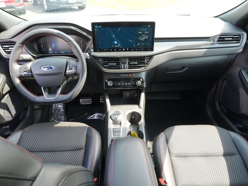 Used 2024 Ford Escape ST-Line w/ Tech Pack #1 AWD/4WD image 28