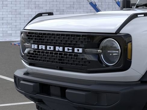 New 2026 Ford Bronco Big Bend w/ Black Appearance Package AWD/4WD image 19