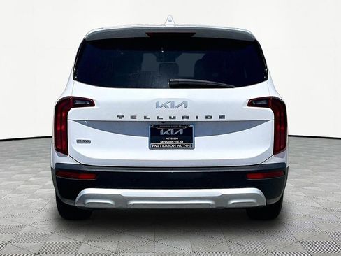 Certified 2022 Kia Telluride LX AWD/4WD image 4