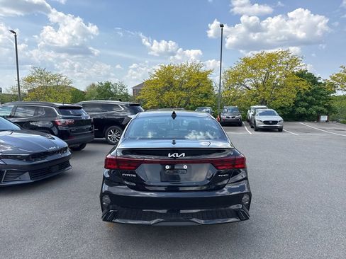 Certified 2024 Kia Forte GT-Line FWD image 37