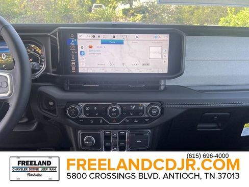 New 2024 Jeep Wrangler Sahara w/ Technology Group image 19