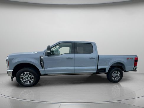 New 2026 Ford F250 Lariat w/ FX4 Off-Road Package image 15
