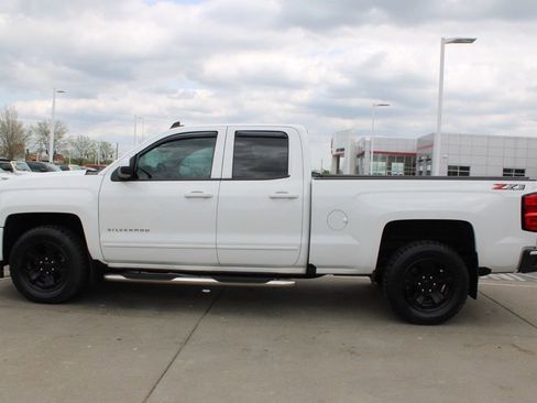 Used 2018 Chevrolet Silverado 1500 LT w/ All Star Edition image 4