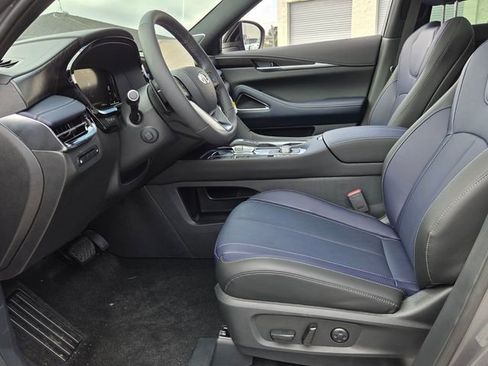 New 2026 INFINITI QX60 Sport w/ Dark Cargo Package image 11