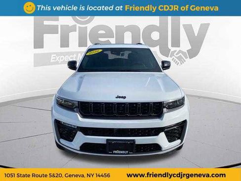 New 2026 Jeep Grand Cherokee Limited image 2