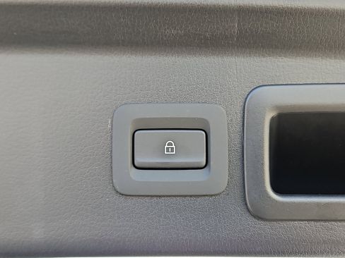 Used 2024 MAZDA CX-30 AWD 2.5 S w/ Preferred Package image 7