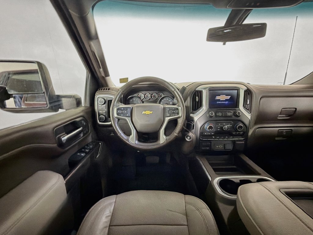 Used 2020 Chevrolet Silverado 3500 LTZ w/ LTZ Convenience Package AWD/4WD image 20