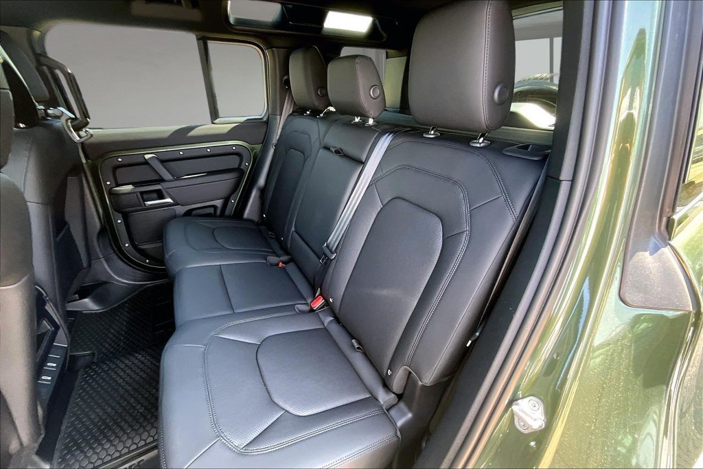 New 2026 Land Rover Defender 110 S AWD/4WD image 10