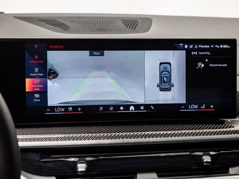 Used 2025 BMW X5 M60i AWD/4WD image 18