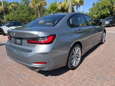Used 2023 BMW 330i Sedan w/ Premium Package RWD image 10