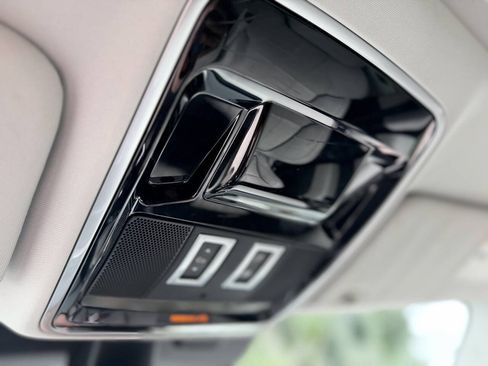 Used 2015 Land Rover Range Rover Sport HSE AWD/4WD image 17