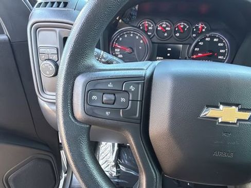 Certified 2023 Chevrolet Silverado 1500 Custom image 22