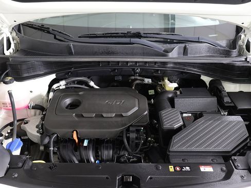 Used 2022 Kia Sportage LX image 17