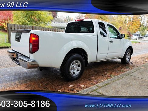 Used 2015 Nissan Frontier S image 9