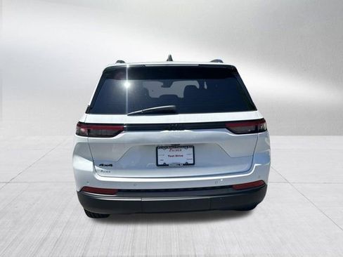 New 2026 Jeep Grand Cherokee Limited AWD/4WD image 6
