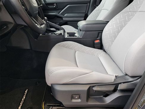 New 2025 Toyota Tacoma SR5 image 12