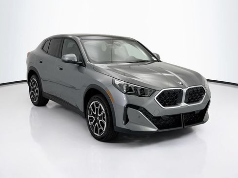 New 2026 BMW X2 xDrive28i w/ Convenience Package AWD/4WD image 3