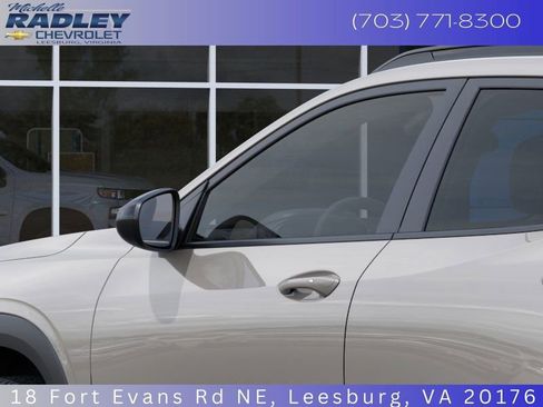 New 2026 Chevrolet Trax RS image 14