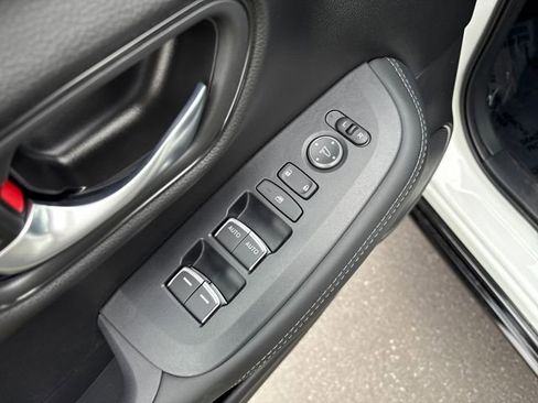 New 2026 Honda HR-V EX-L image 11