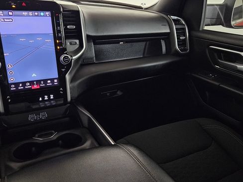 Used 2025 RAM 1500 Big Horn AWD/4WD image 11