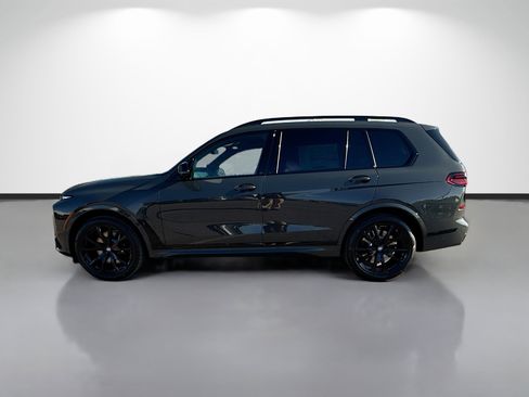 New 2026 BMW X7 M60i image 6