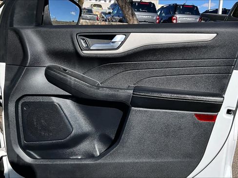 Used 2021 Ford Escape SEL image 22