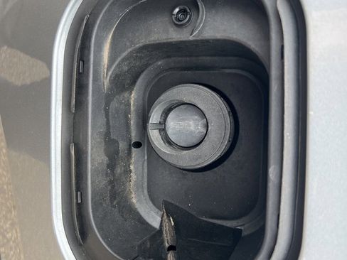 Certified 2023 Buick Envision Preferred image 29