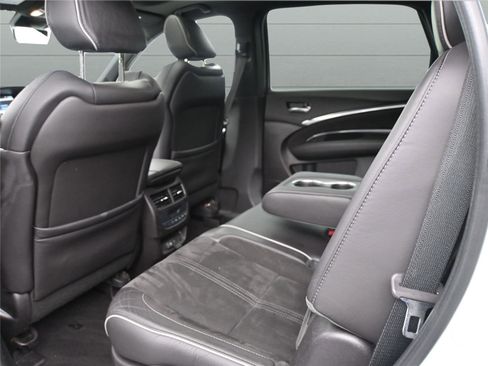 Used 2019 Acura MDX A-Spec image 9