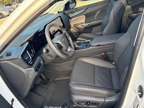 Used 2026 Lexus NX 350 AWD w/ Accessory Package (2T) image 17