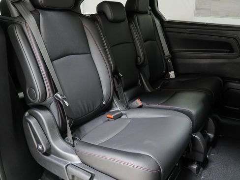 New 2026 Honda Odyssey Sport-L image 42