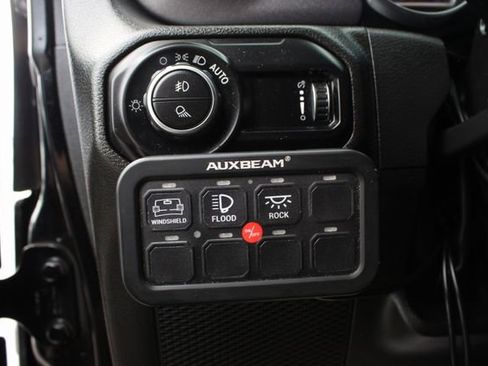 Used 2023 Jeep Gladiator Mojave w/ Trailer Tow Package image 56