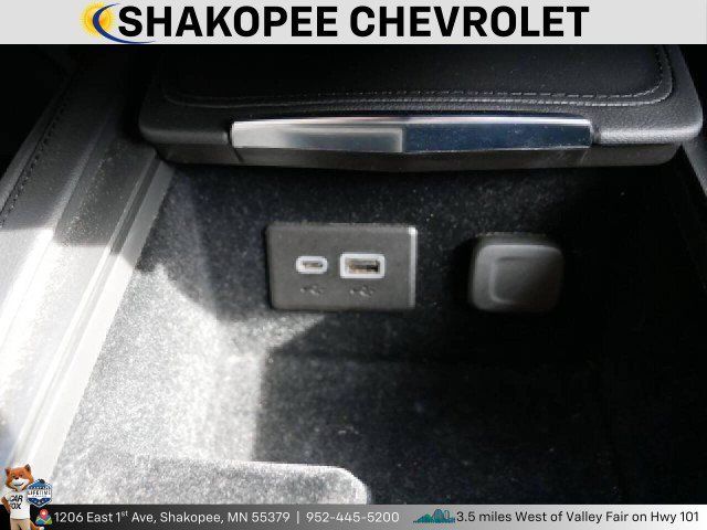 Used 2024 Cadillac XT4 Premium Luxury AWD/4WD image 20