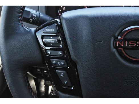 Certified 2025 Nissan Frontier PRO-4X w/ Interior Protection Package AWD/4WD image 17
