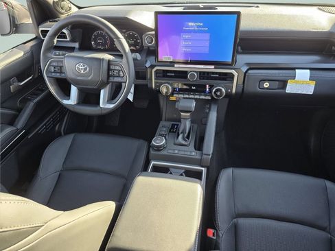 New 2026 Toyota 4Runner Limited AWD/4WD image 32