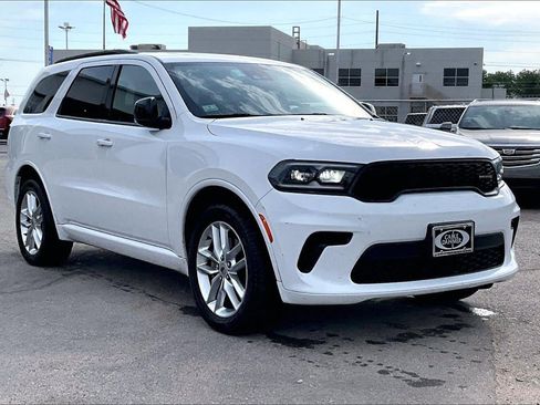 Used 2024 Dodge Durango GT AWD/4WD image 1