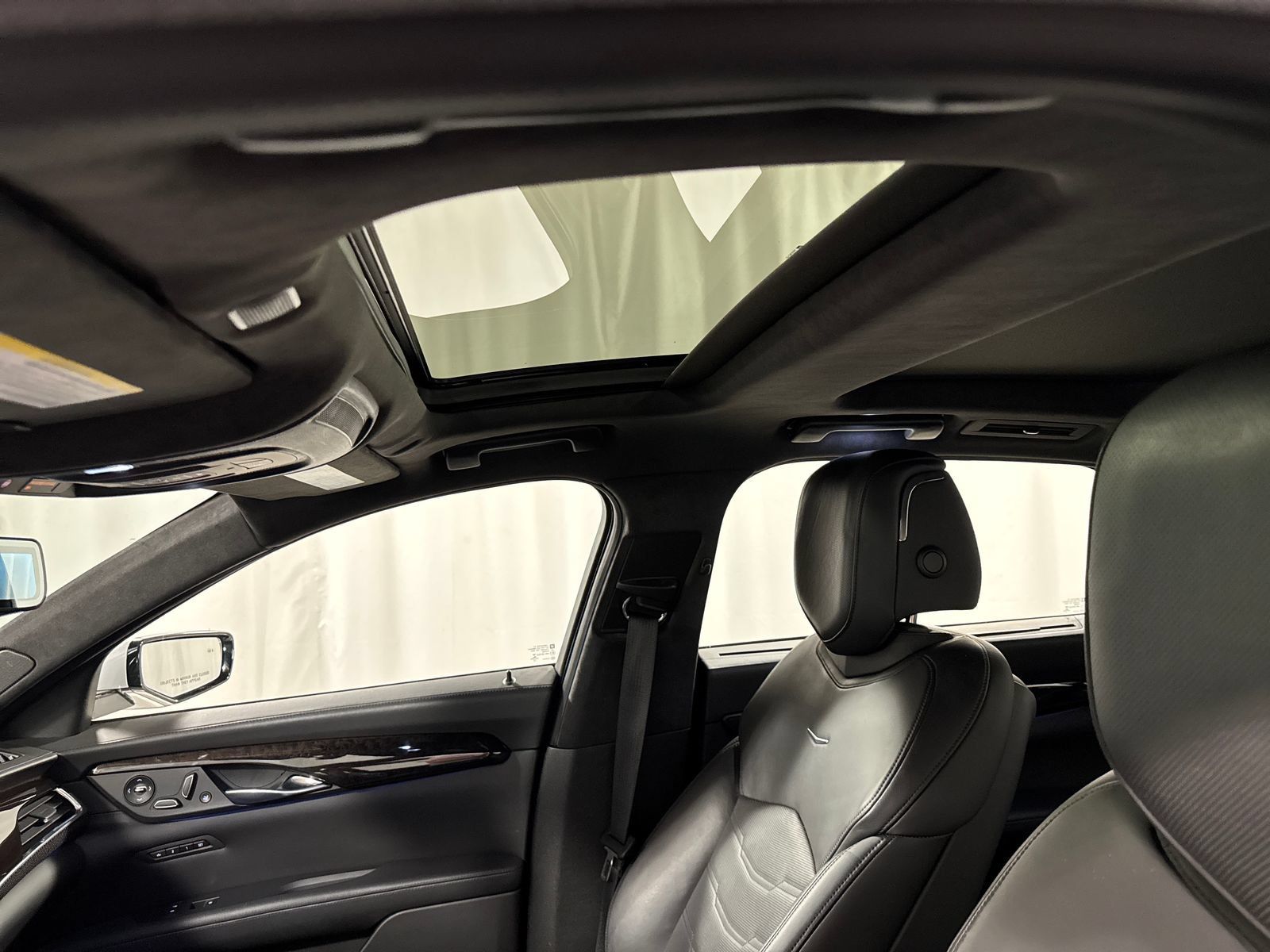 Used 2018 Cadillac CT6 Platinum AWD/4WD image 21