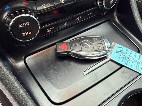 Used 2016 Mercedes-Benz CLA 250 image 27