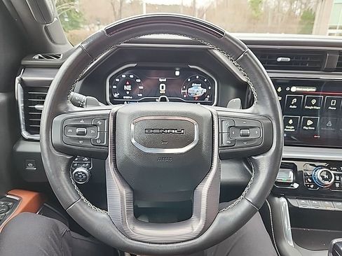 Used 2022 GMC Sierra 1500 Denali Ultimate image 11