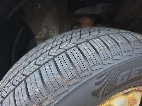 Used 2012 Honda CR-V LX image 36