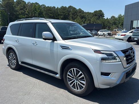 Used 2023 Nissan Armada SL w/ Cargo Package RWD image 2